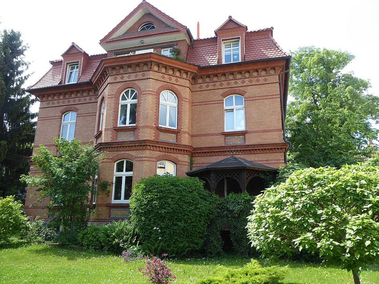 Großzügige Wohnung mit Gartennutzung nahe dem Stadtzentrum Arnstadts