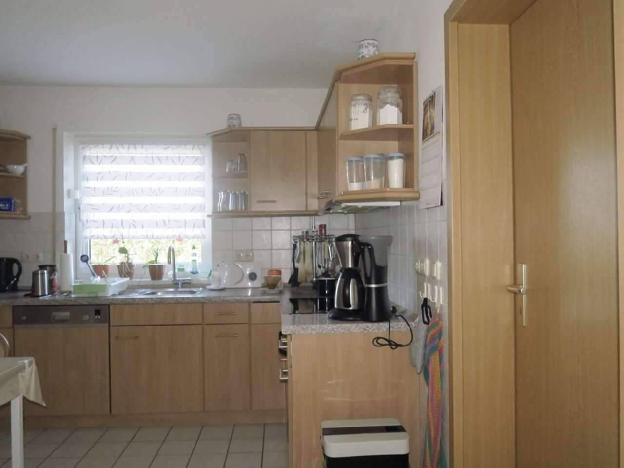 Freistehehendes EFH mit Doppelgarage in Osthausen-Küche