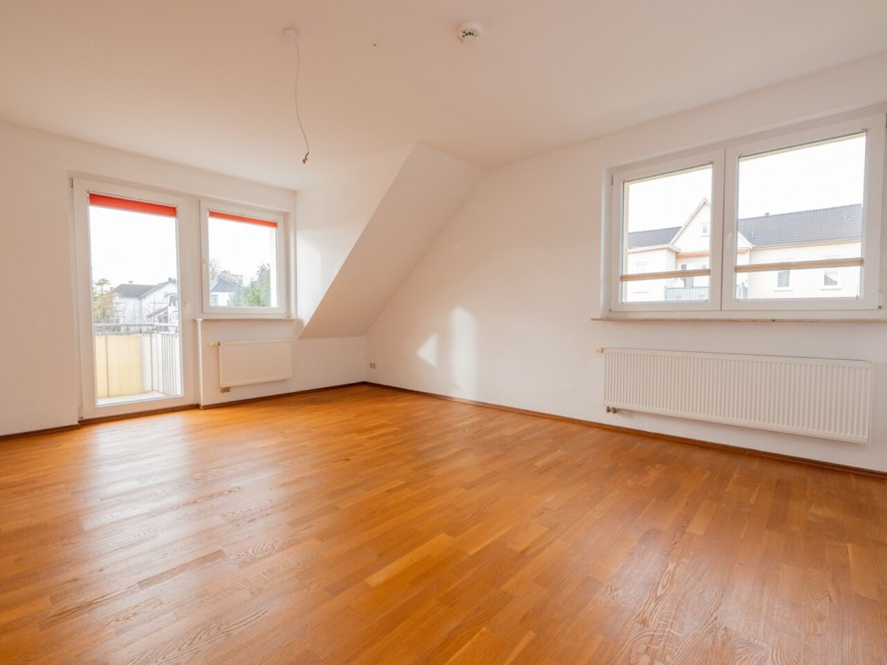 Einladende 3-Zimmerwohnung in beliebter Wohnlage von Gotha-Wohnzimmer