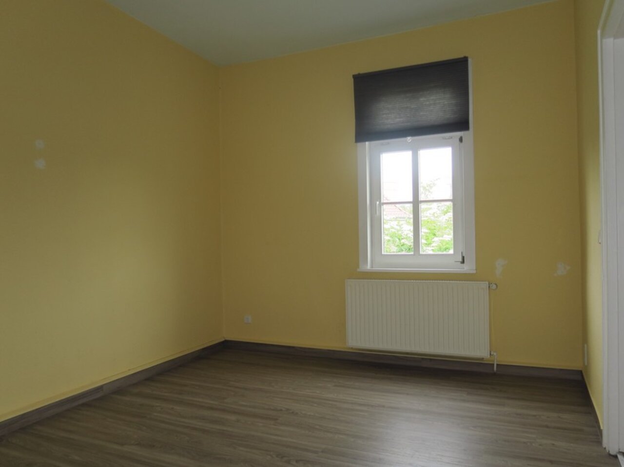 Familienfreundliche 5-Zimmer-Eigentumswohnung mit Gartennutzung und Nebengelass-Kinderzimmer