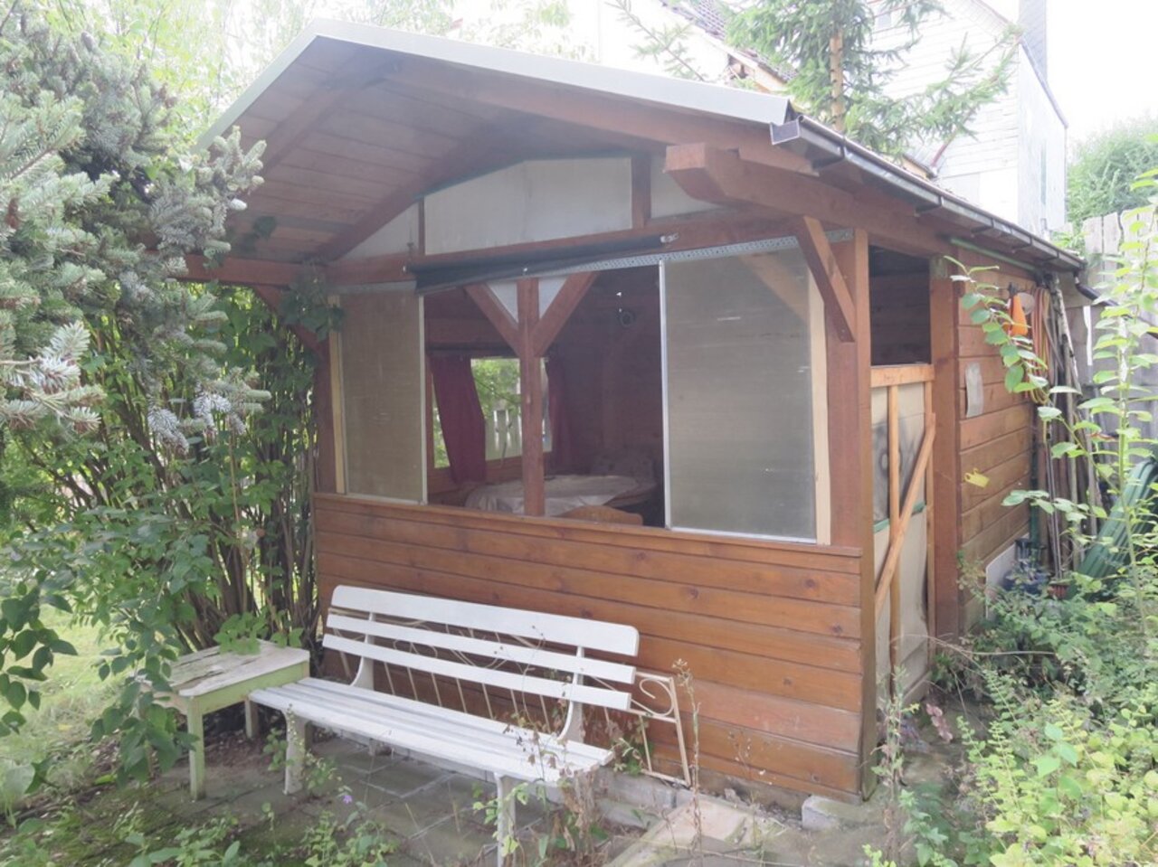 Sanierungsbedürftiges Wohnhaus mit Gestaltungspotential in Frankenhain-Gartenhaus